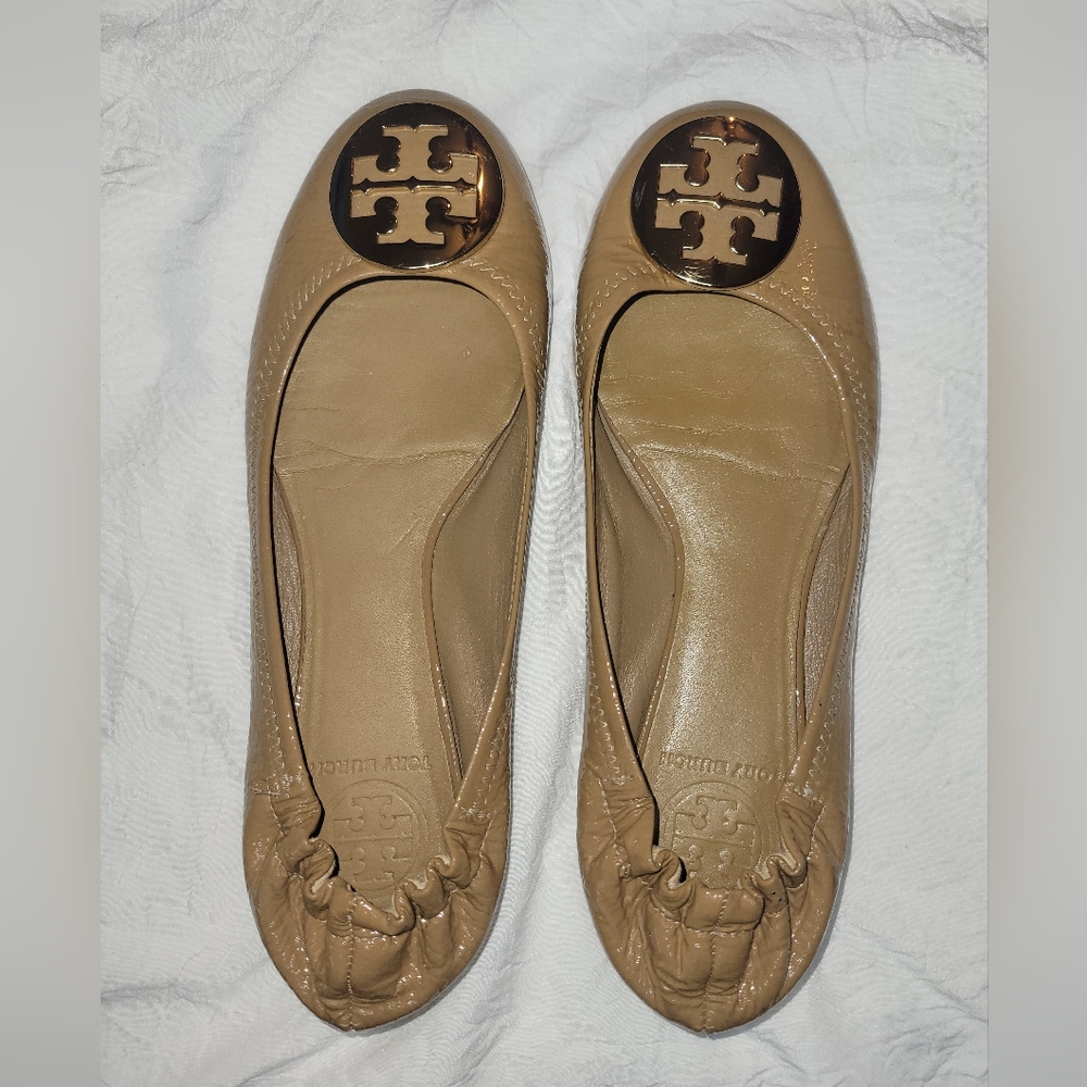 Tory Burch Camel Patent Leather Flats with Gold Logo